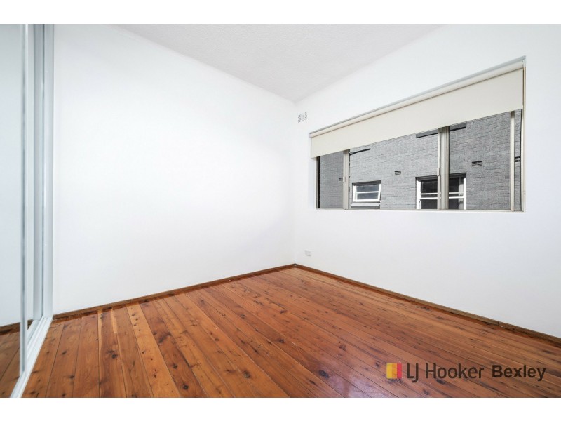 2/25 Victoria Avenue, Penshurst NSW 2222