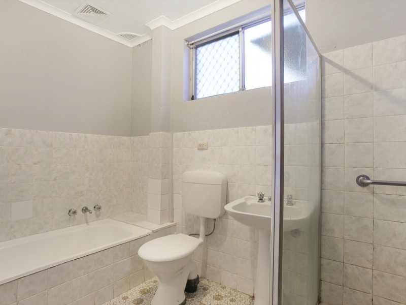 1/3 Short Street, Carlton NSW 2218