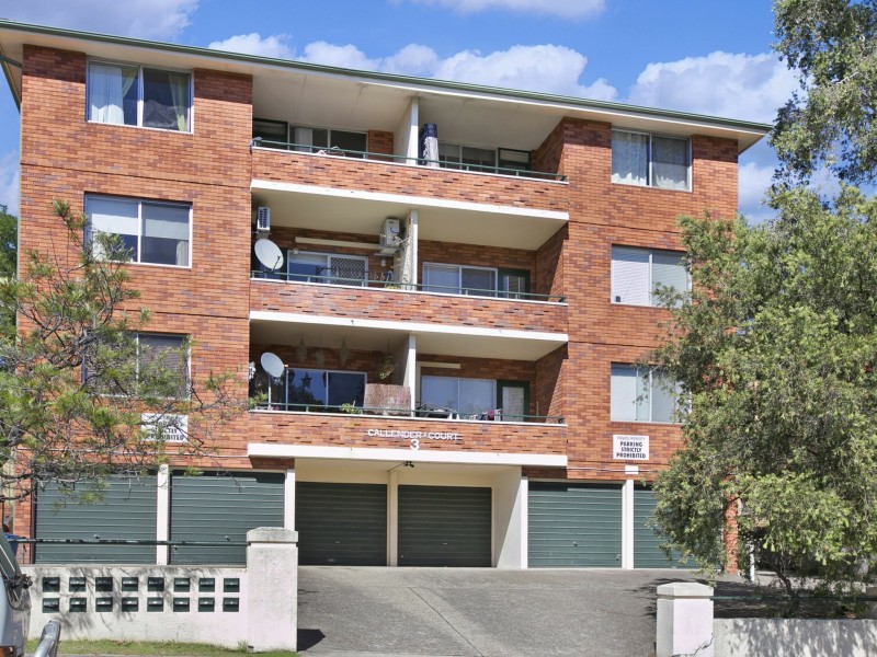 1/3 Short Street, Carlton NSW 2218