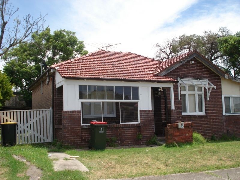 1 Ascot, Bexley NSW 2207