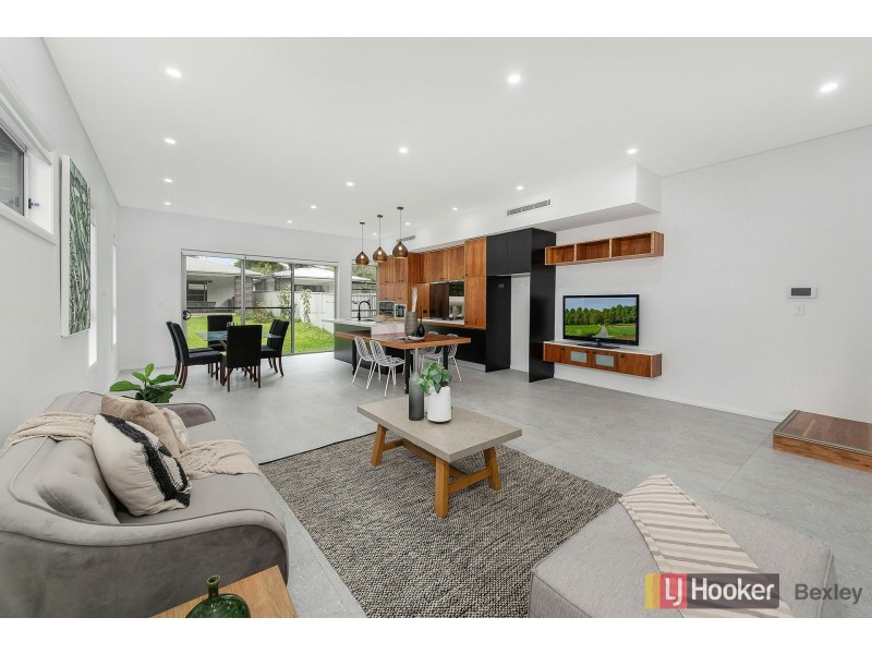 33a Nirimba Ave, Narwee NSW 2209