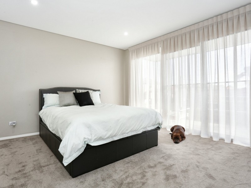 10 Ellerslie Road, Bexley NSW 2207