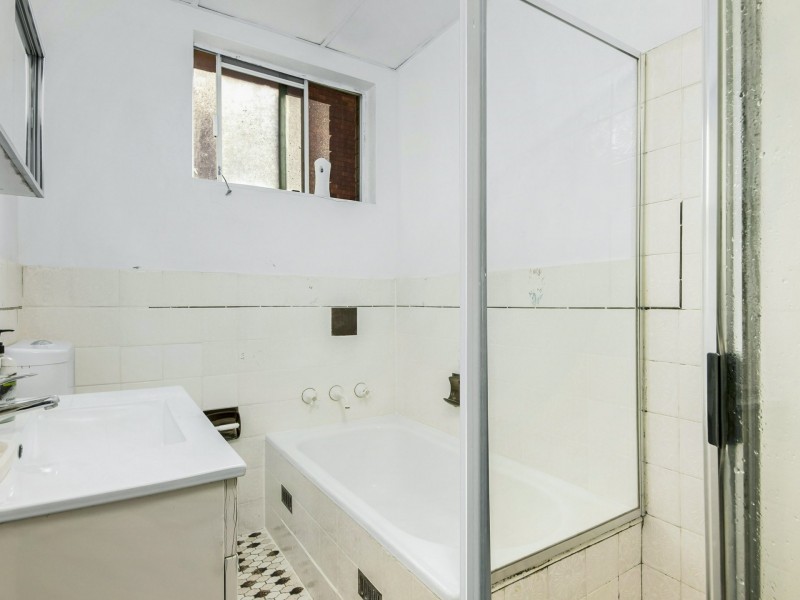 4/39 Queen Victoria Street, Bexley NSW 2207