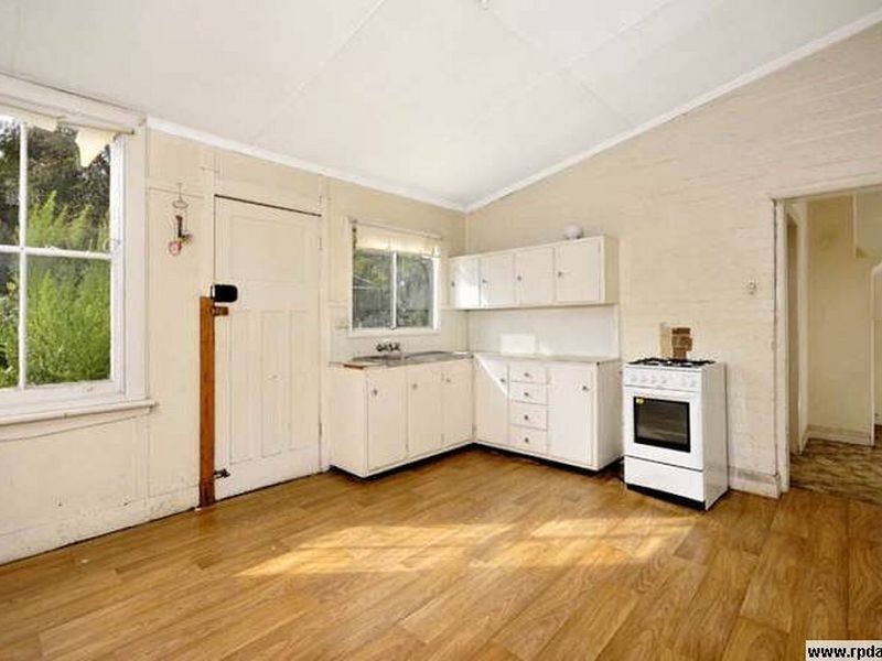 6 Lloyd Street, Bexley NSW 2207