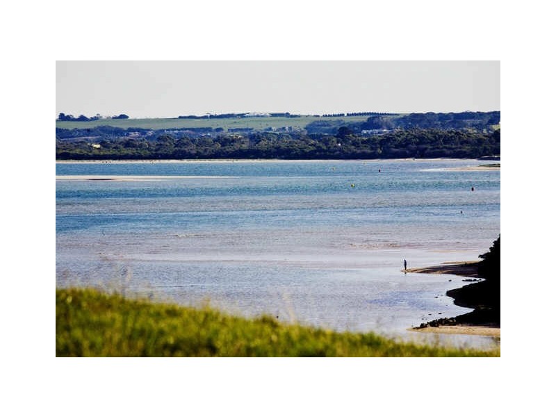 Lot 4 Henderson Court, Inverloch VIC 3996