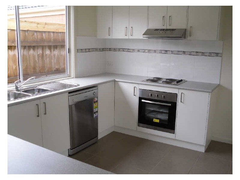 15 Artisan Way, Inverloch VIC 3996