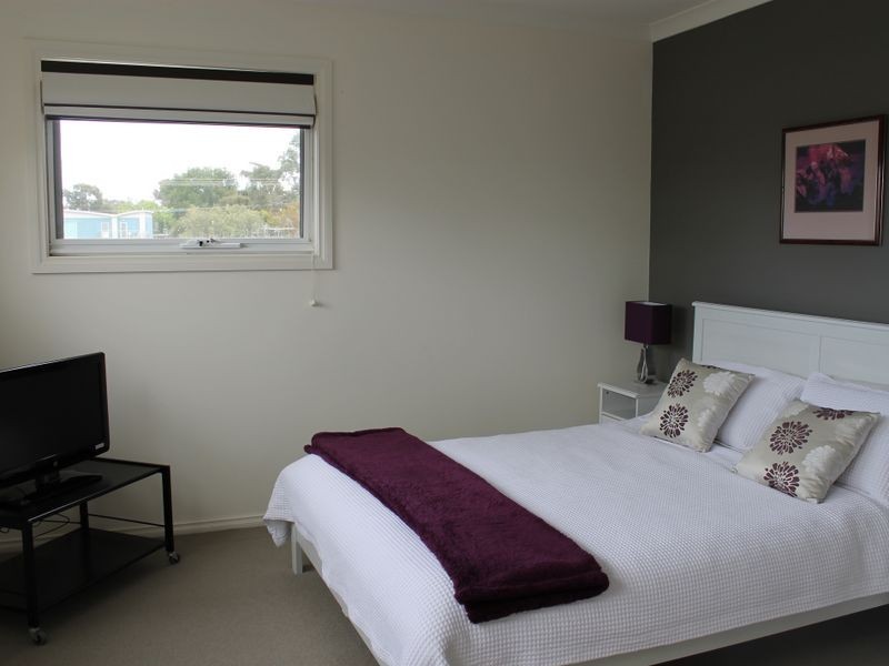 1/24 Cuttriss Street, Inverloch VIC 3996