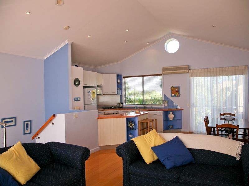 7/18 St. Kilda Street, Inverloch VIC 3996