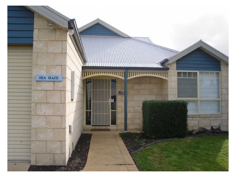 4 McGregor Court, Inverloch VIC 3996