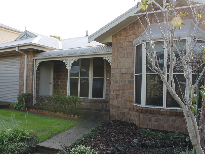 101 Bayview Avenue, Inverloch VIC 3996