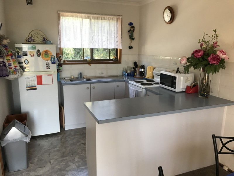 69 Toorak Road, Inverloch VIC 3996