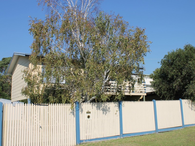 69 Toorak Road, Inverloch VIC 3996