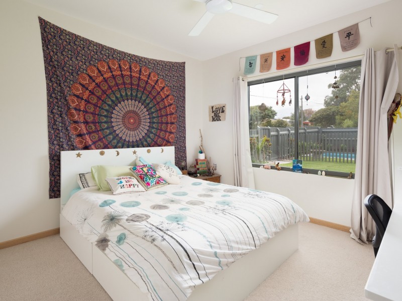 53 Bayview Avenue, Inverloch VIC 3996