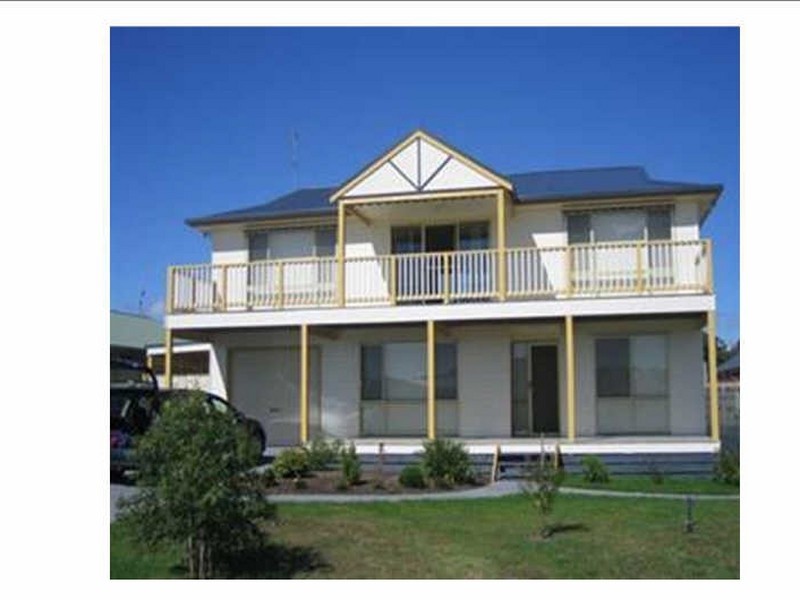 12 Regatta Place, Inverloch VIC 3996