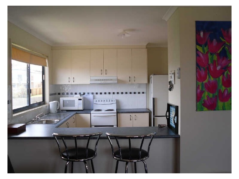 5 Cook Close, Inverloch VIC 3996