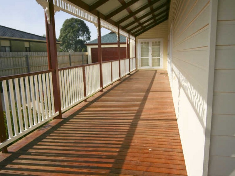 5 Hobson Place, Inverloch VIC 3996