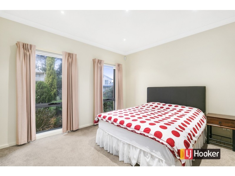 27 Regatta Place, Inverloch VIC 3996