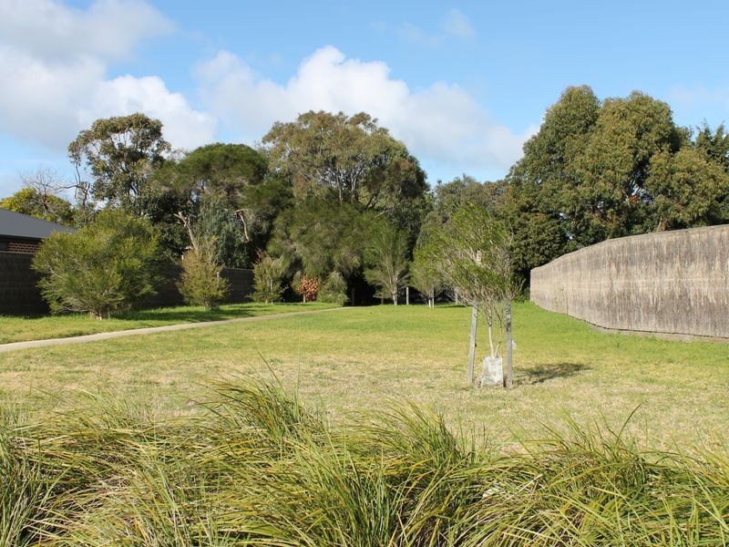 3 Wattle Court, Inverloch VIC 3996