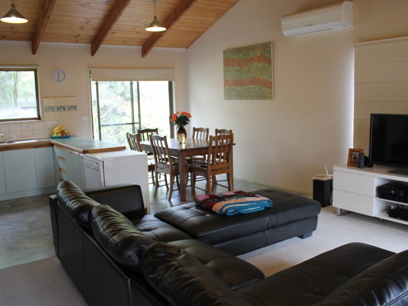 68 Veronica Street, Inverloch VIC 3996