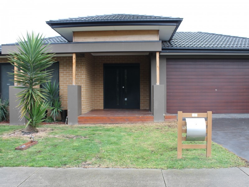 65 Ullathornes Road, Inverloch VIC 3996