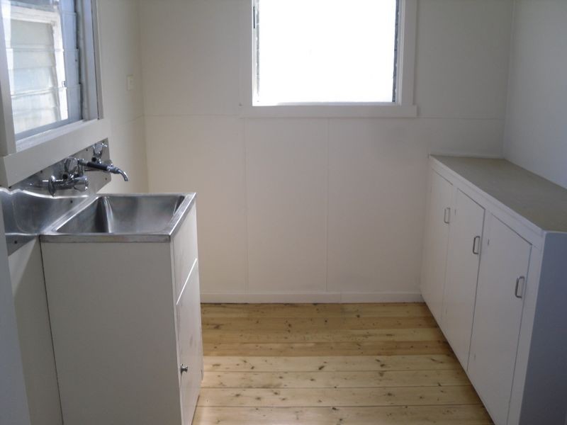 8 Bruce Street, Inverloch VIC 3996