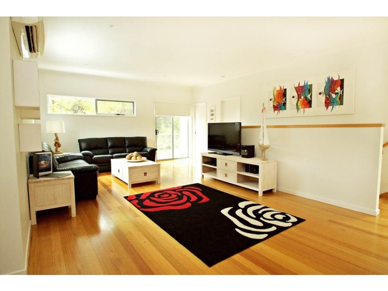 54 Toorak Road, Inverloch VIC 3996