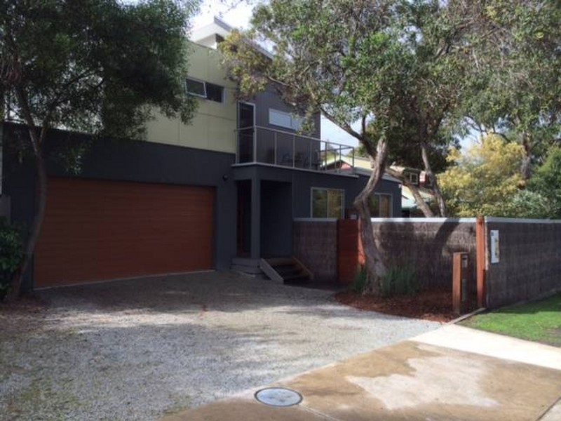 54 Toorak Road, Inverloch VIC 3996