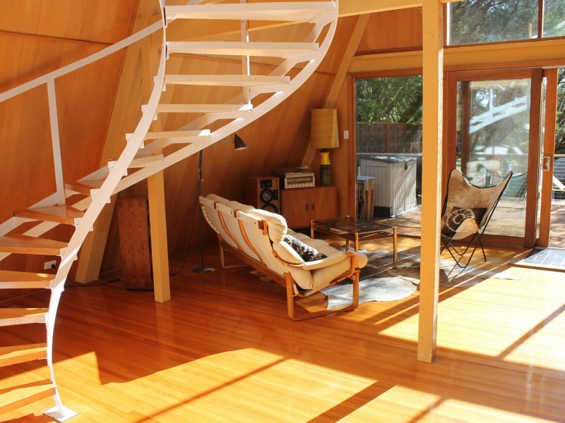 128 Lohr Avenue, Inverloch VIC 3996