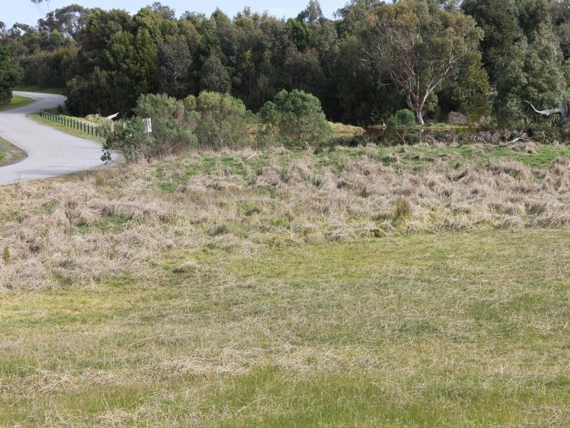 22 (Lot 37 John Flagg Rise, Inverloch VIC 3996