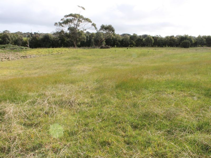 22 (Lot 37 John Flagg Rise, Inverloch VIC 3996