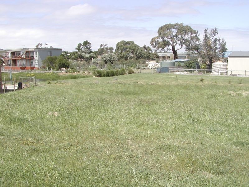 28 Meanderri Drive, Inverloch VIC 3996