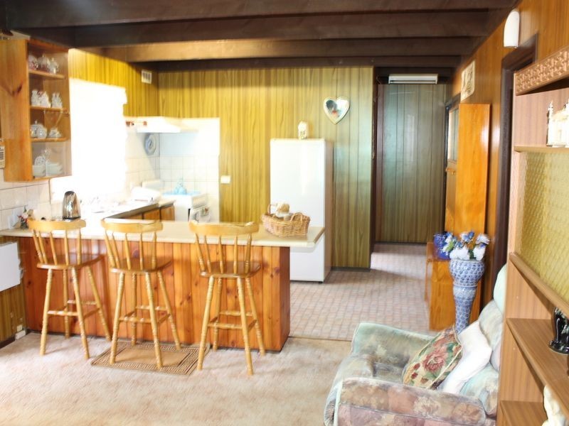 4 Stewart Avenue, Inverloch VIC 3996