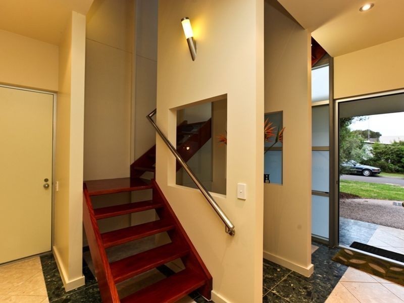 7 Bay Street, Inverloch VIC 3996