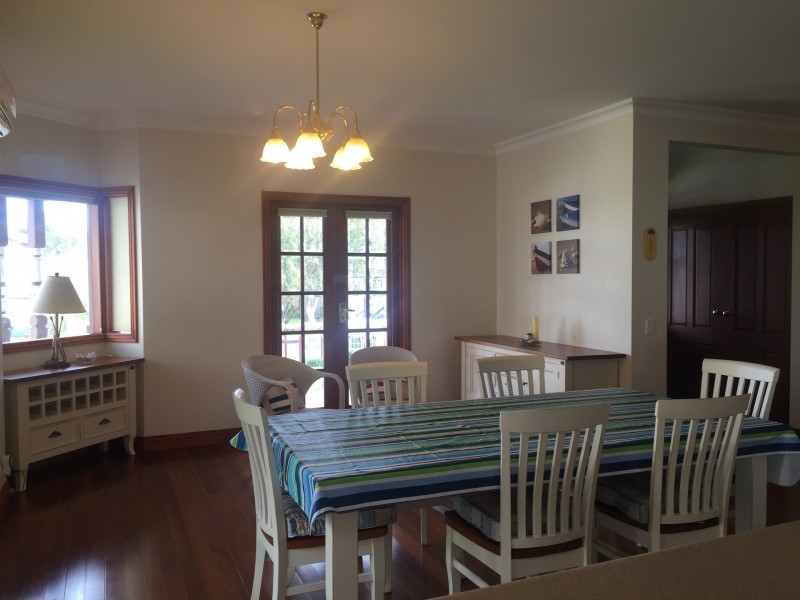 27 High Street, Inverloch VIC 3996