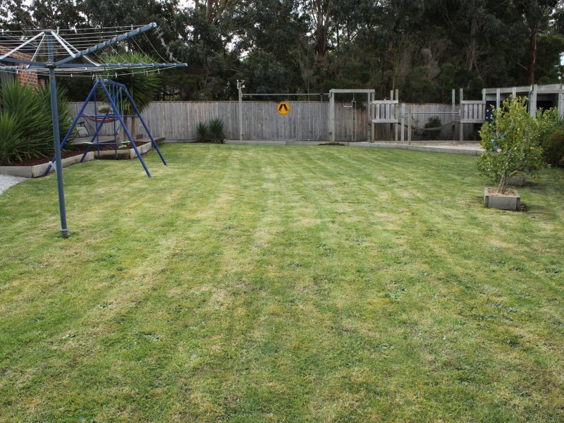 25 Glendale Court, Inverloch VIC 3996