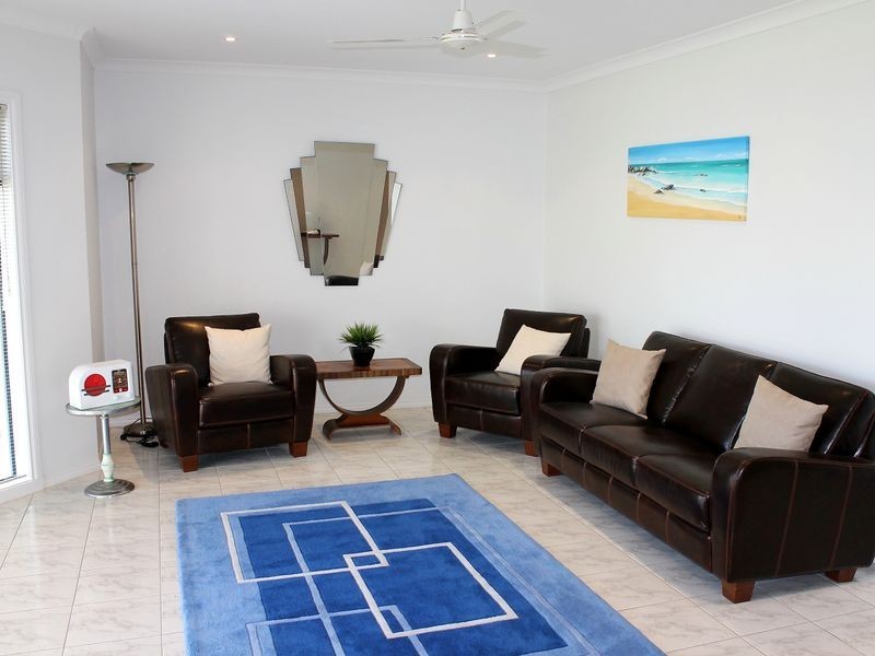 67 The Esplanade, Inverloch VIC 3996