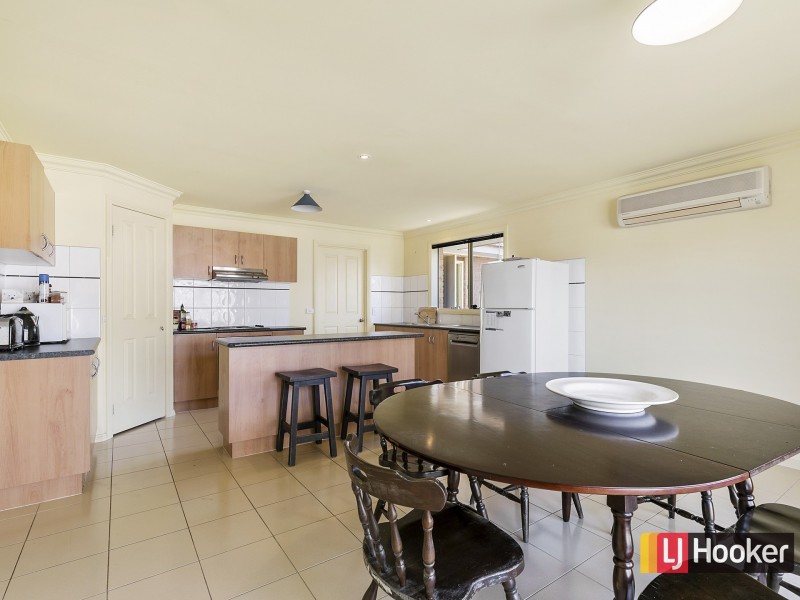 1/20 Powlett Street, Inverloch VIC 3996