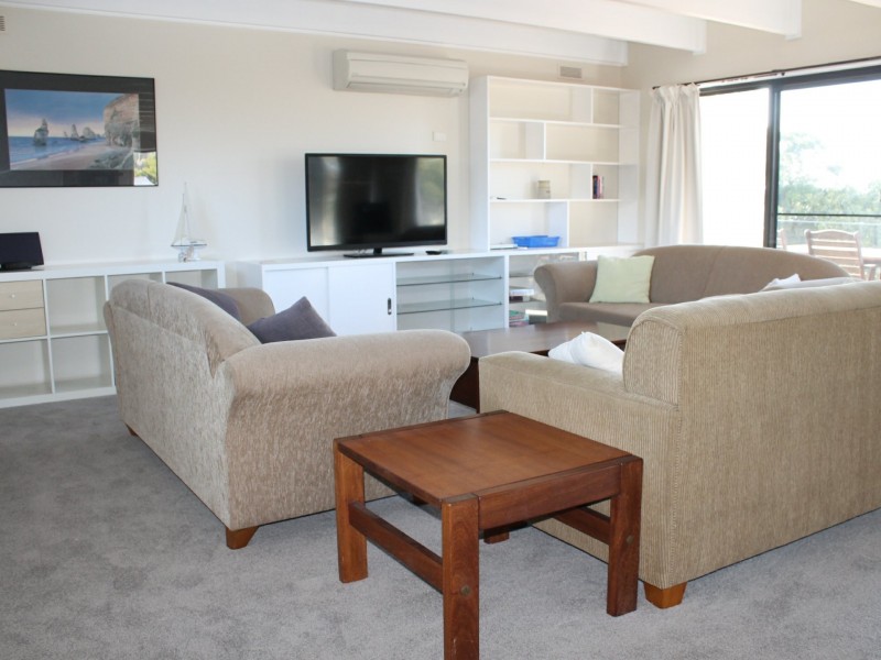 29 Beilby Avenue, Inverloch VIC 3996