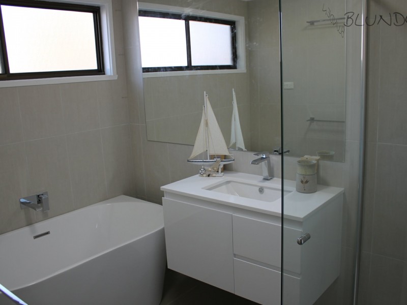 29 Beilby Avenue, Inverloch VIC 3996