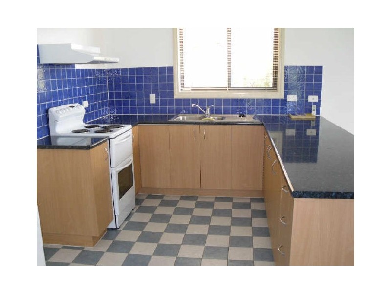 1/99 Cashin Street, Inverloch VIC 3996