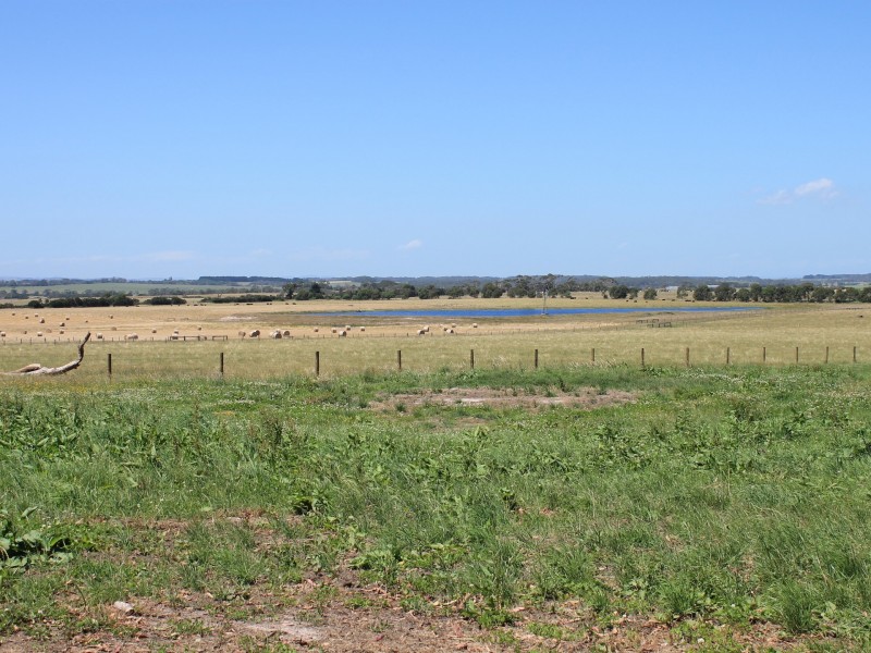735 Inverloch Outtrim Road, Inverloch VIC 3996