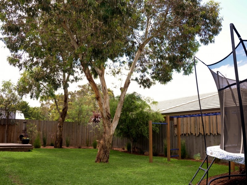 2 Blue Wren Way, Inverloch VIC 3996