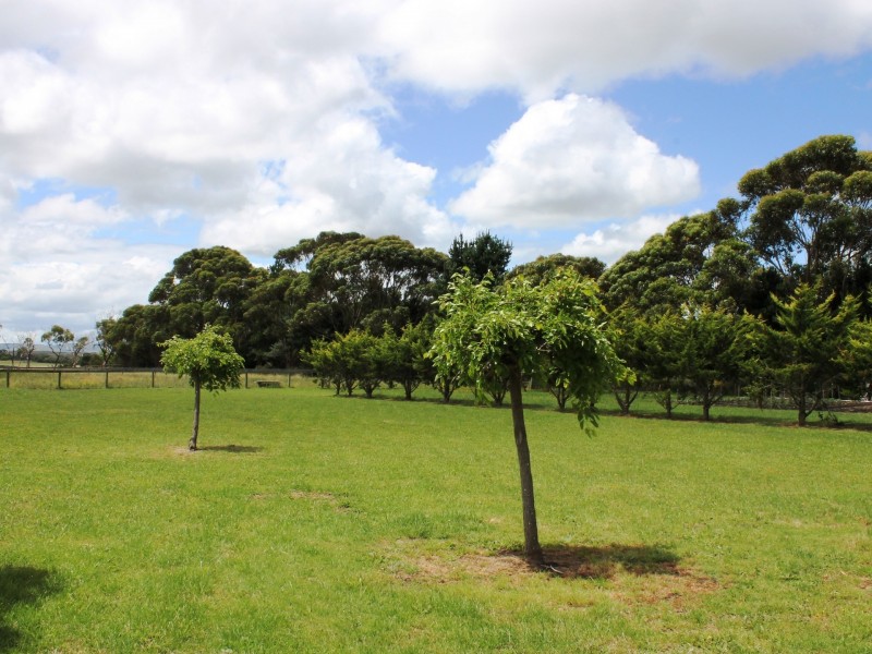 5755 Bass Highway, Inverloch VIC 3996