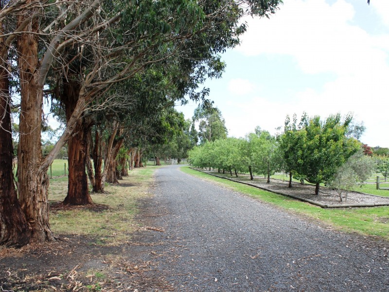 5755 Bass Highway, Inverloch VIC 3996