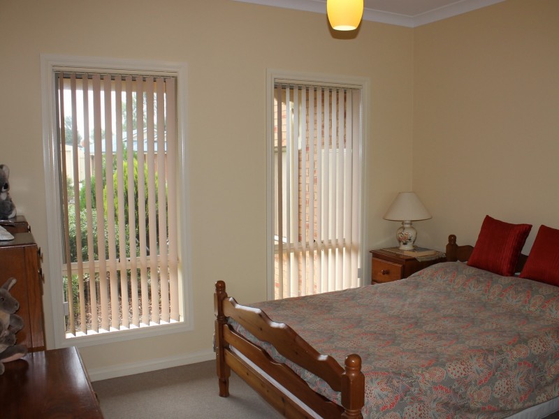 3 Lindsey Close, Inverloch VIC 3996