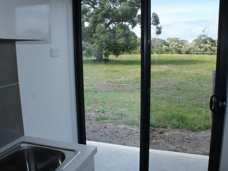 14 Kanowna Place, Inverloch VIC 3996