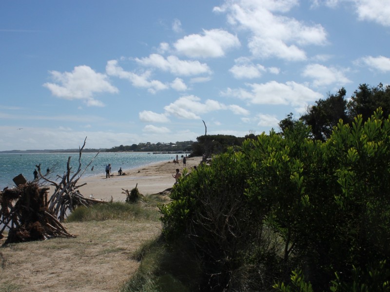 14 Kanowna Place, Inverloch VIC 3996