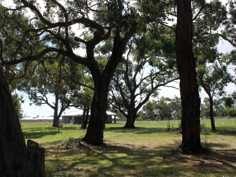 14 Kanowna Place, Inverloch VIC 3996