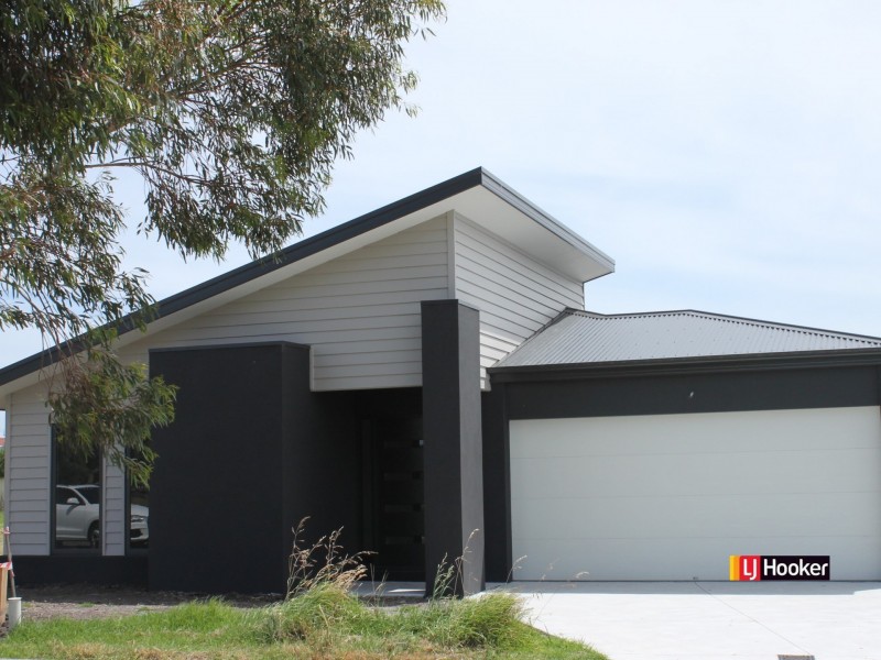 37 Meanderri Drive, Inverloch VIC 3996