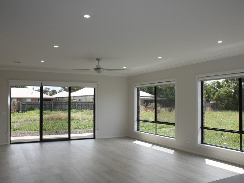 37 Meanderri Drive, Inverloch VIC 3996